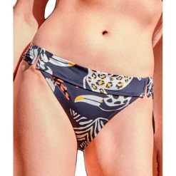Gisela Braguita del bikini V-Cut