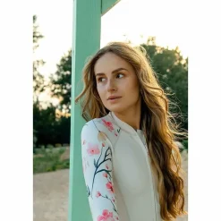 Loum Shorty manga larga cremallera frontal para mujer Aquabelle