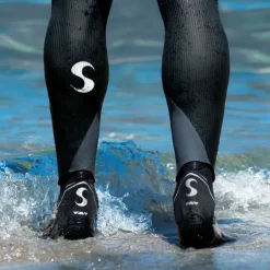 Synergy Calcetines de natación Neoprene
