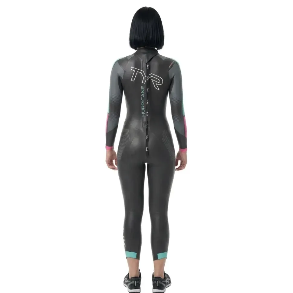 TYR Traje de neopreno de manga larga para mujer Hurricane CAT-5