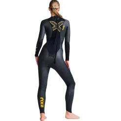 2XU Traje de neopreno de manga larga para mujer Propel 1
