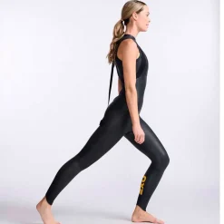 2XU Traje de neopreno sin mangas para mujer Propel 1